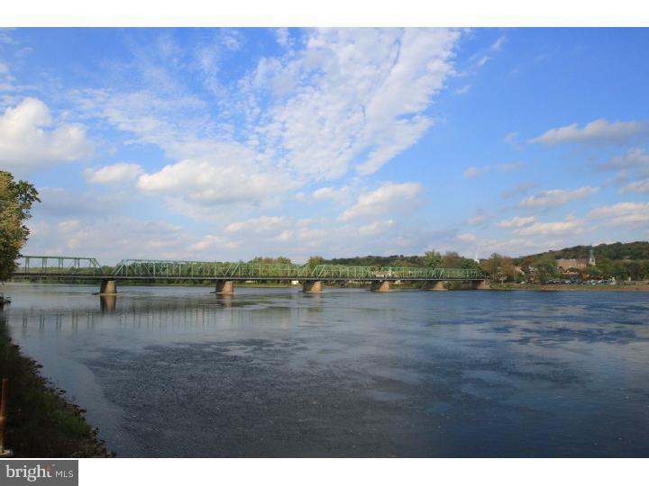 CANAL STREET - Residential
