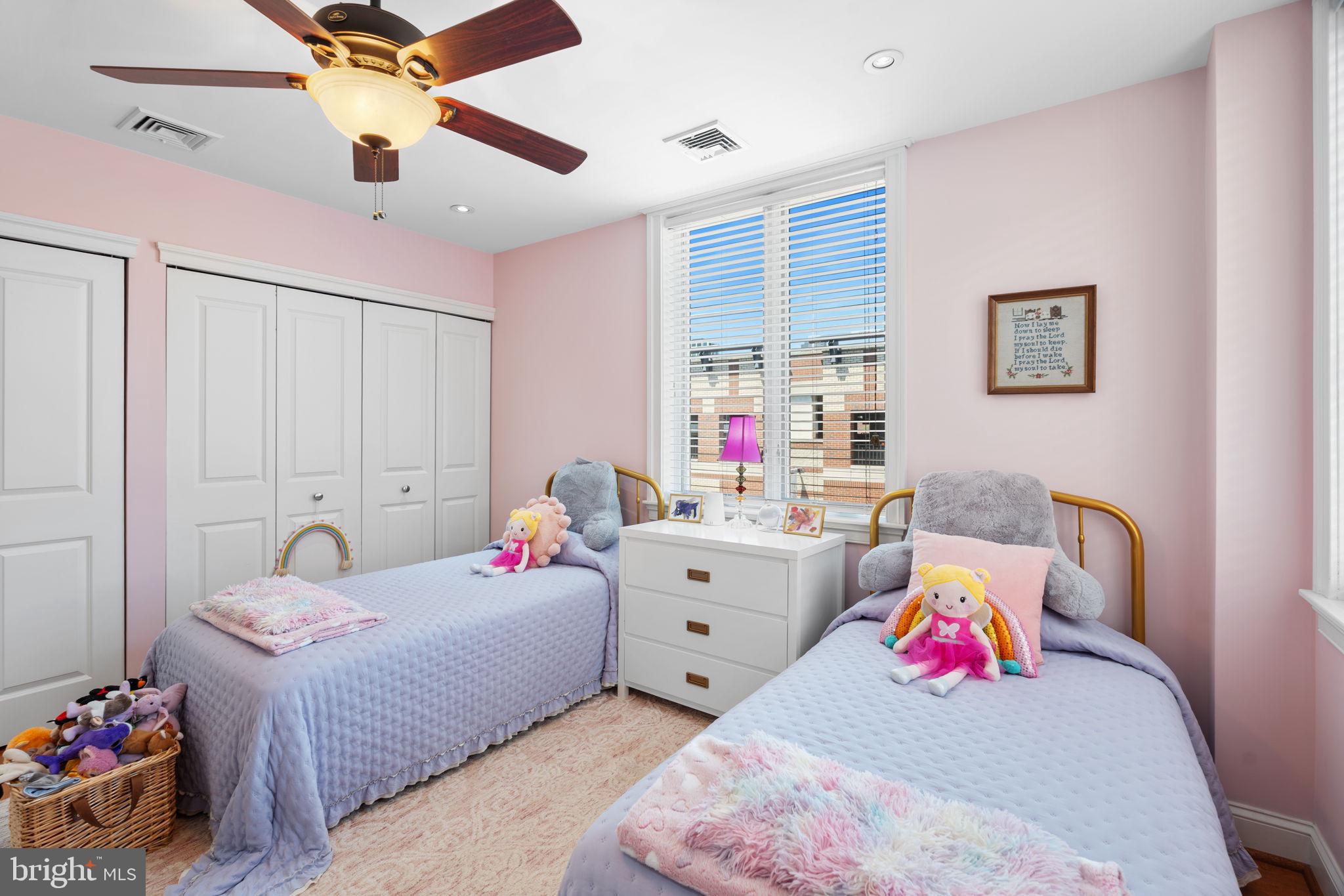 BELLA VISTA - Residential