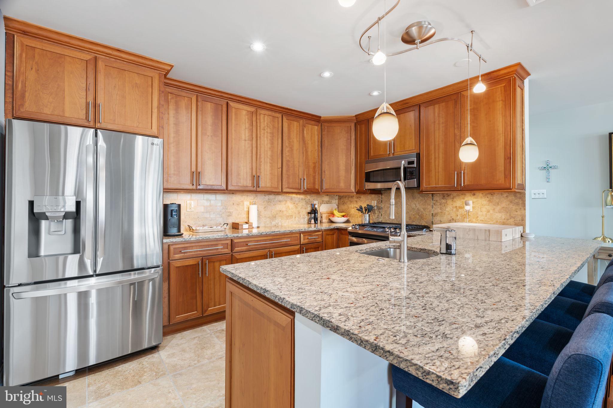 BELLA VISTA - Residential