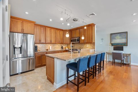 Photo of 920 South Street #6, PHILADELPHIA, PA 19147 (MLS # PAPH2618546)