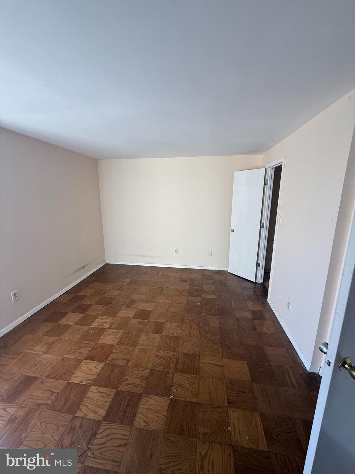 3322 HUNTLEY SQUARE DRIVE B2