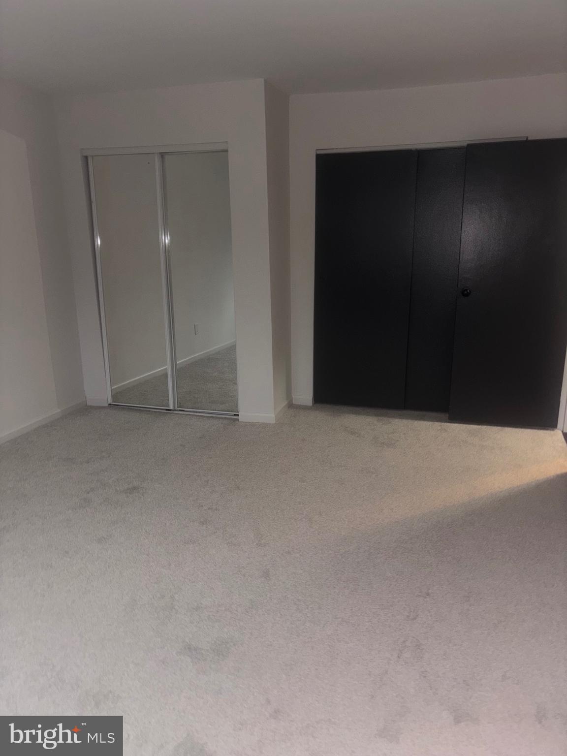 VALLEY HOUSE - Residential Lease