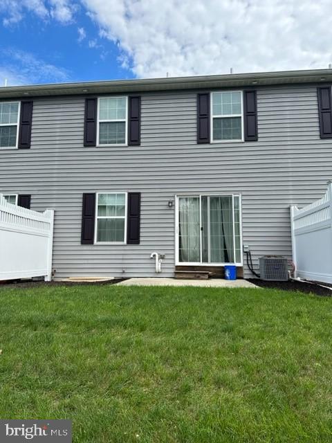 CREEKVALE - Residential Lease