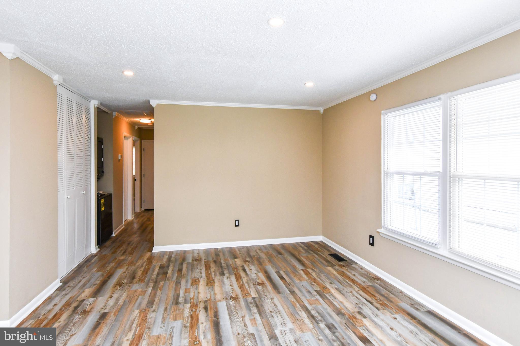 PRINCETON - Residential