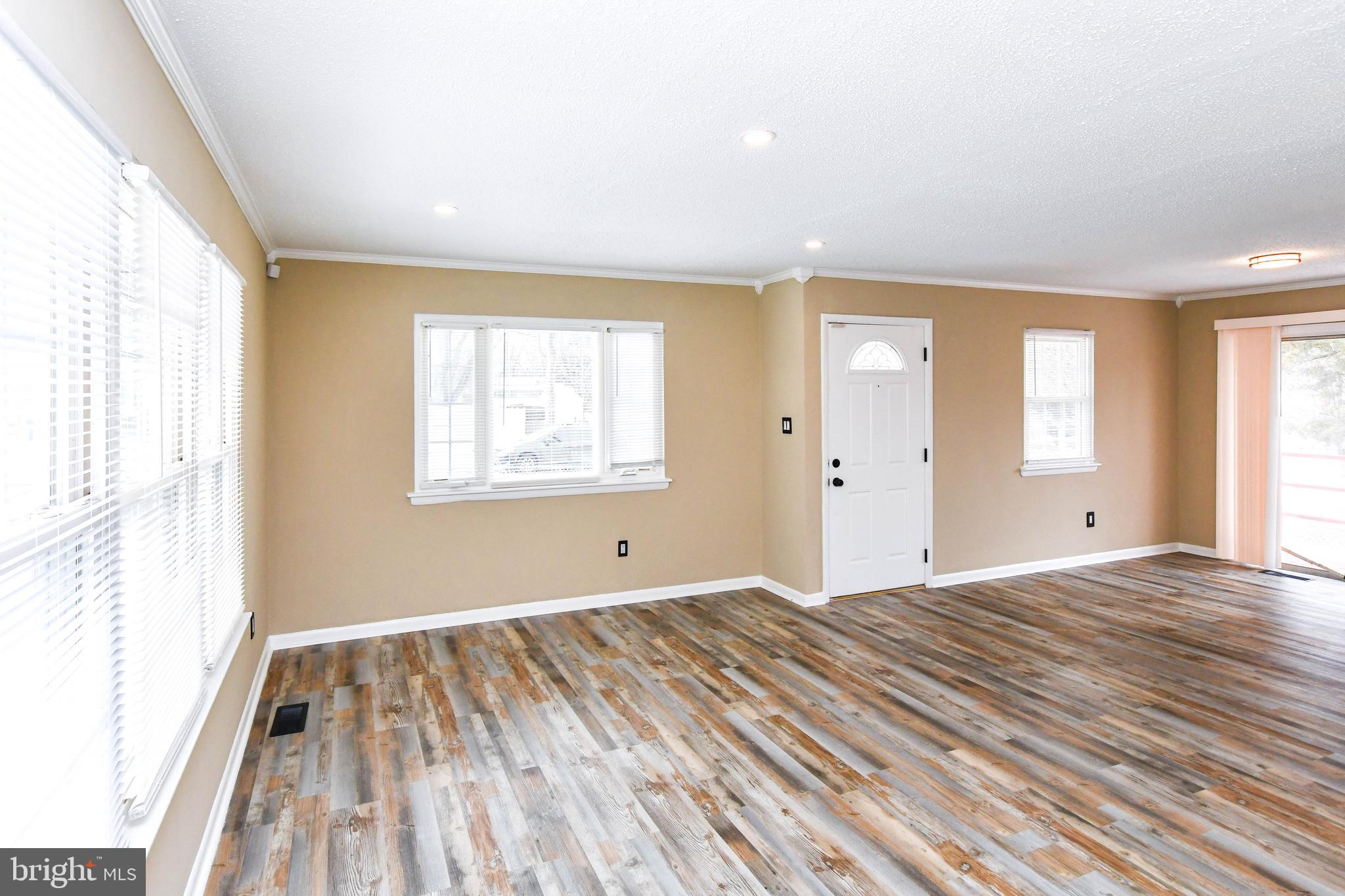 PRINCETON - Residential