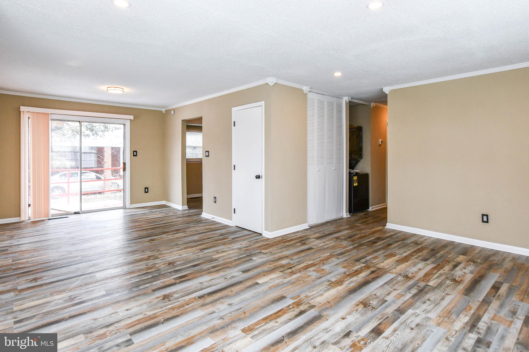 PRINCETON - Residential