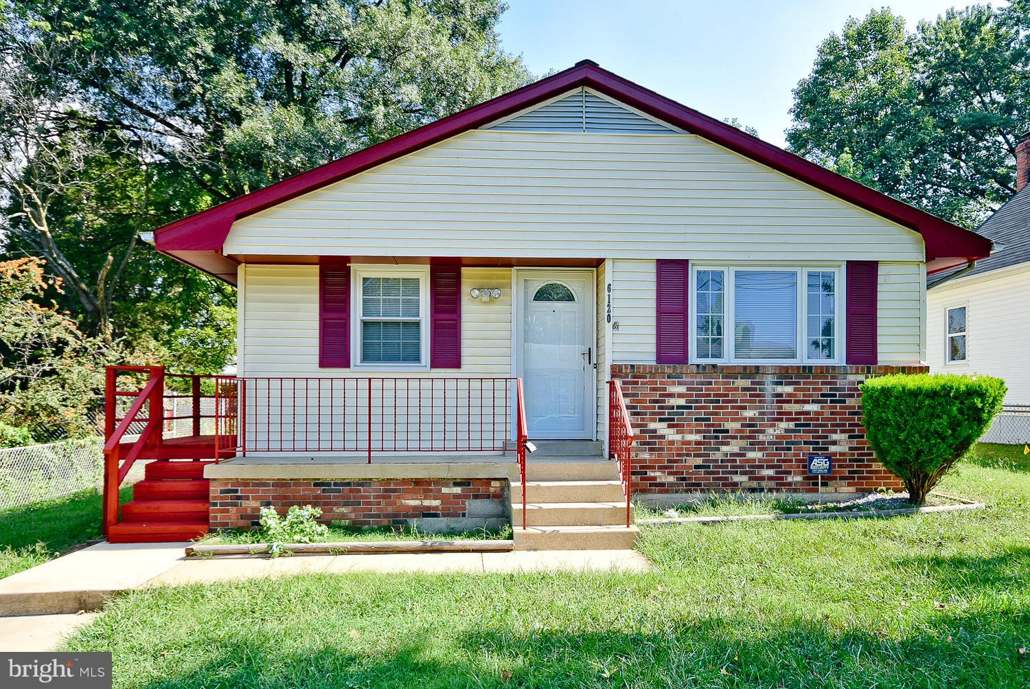 PRINCETON - Residential