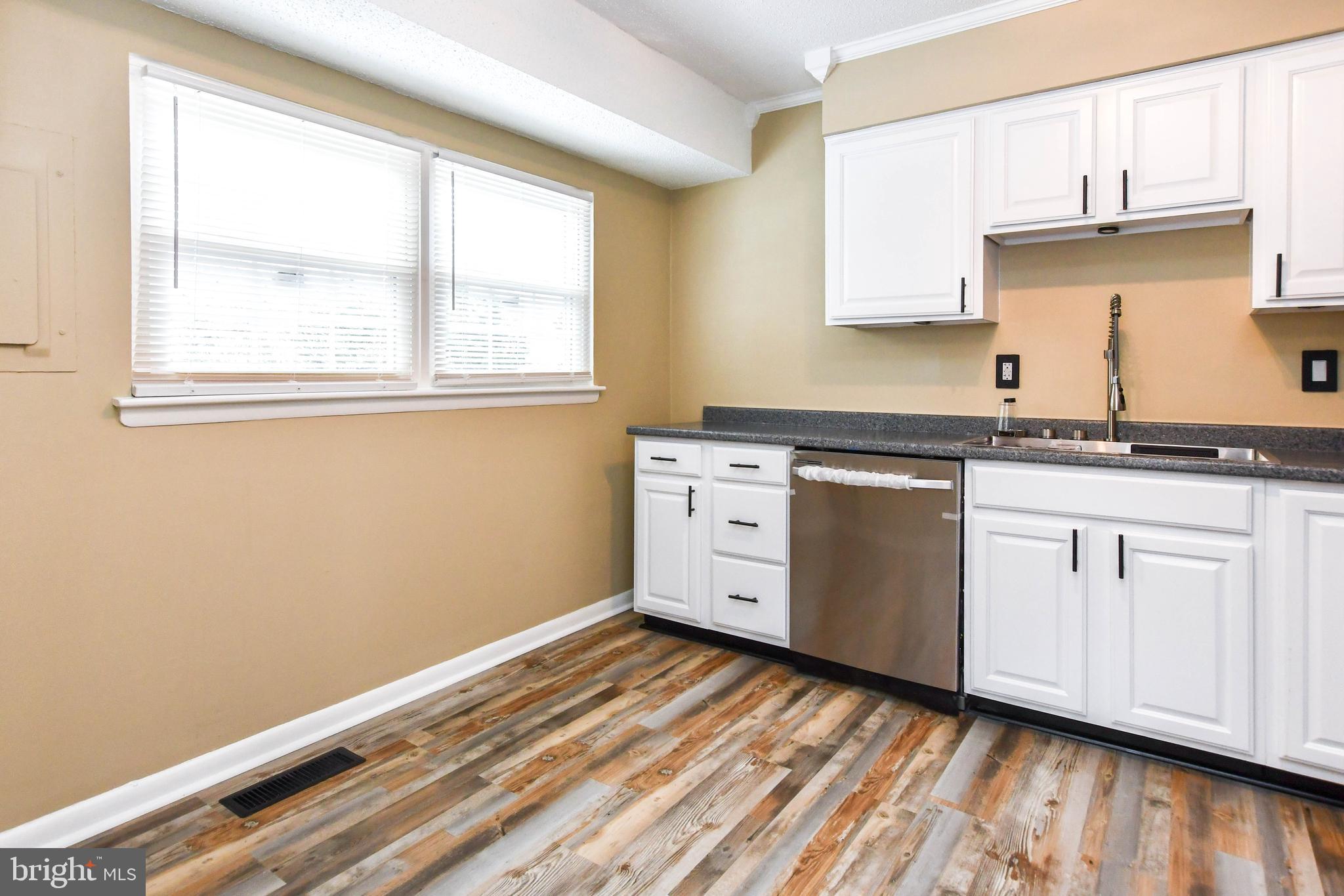 PRINCETON - Residential