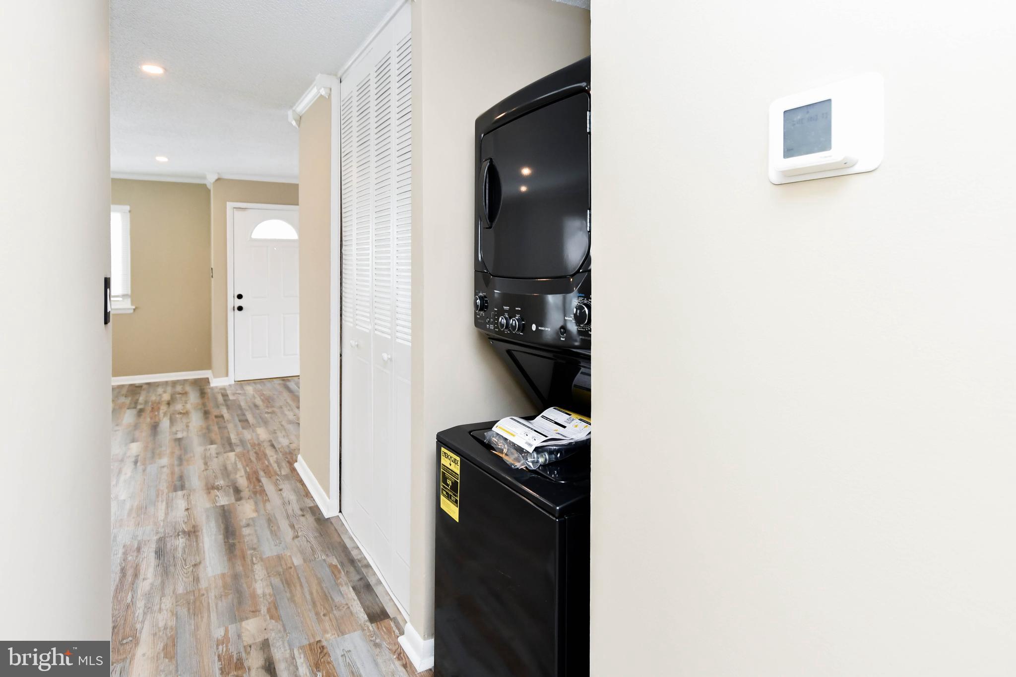 PRINCETON - Residential