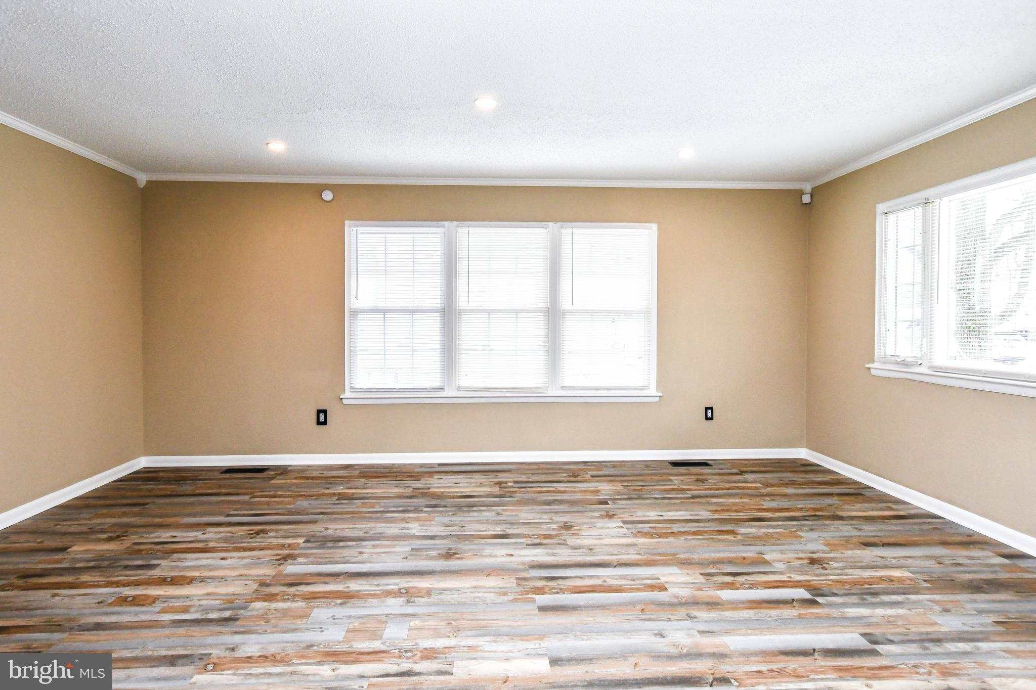 PRINCETON - Residential