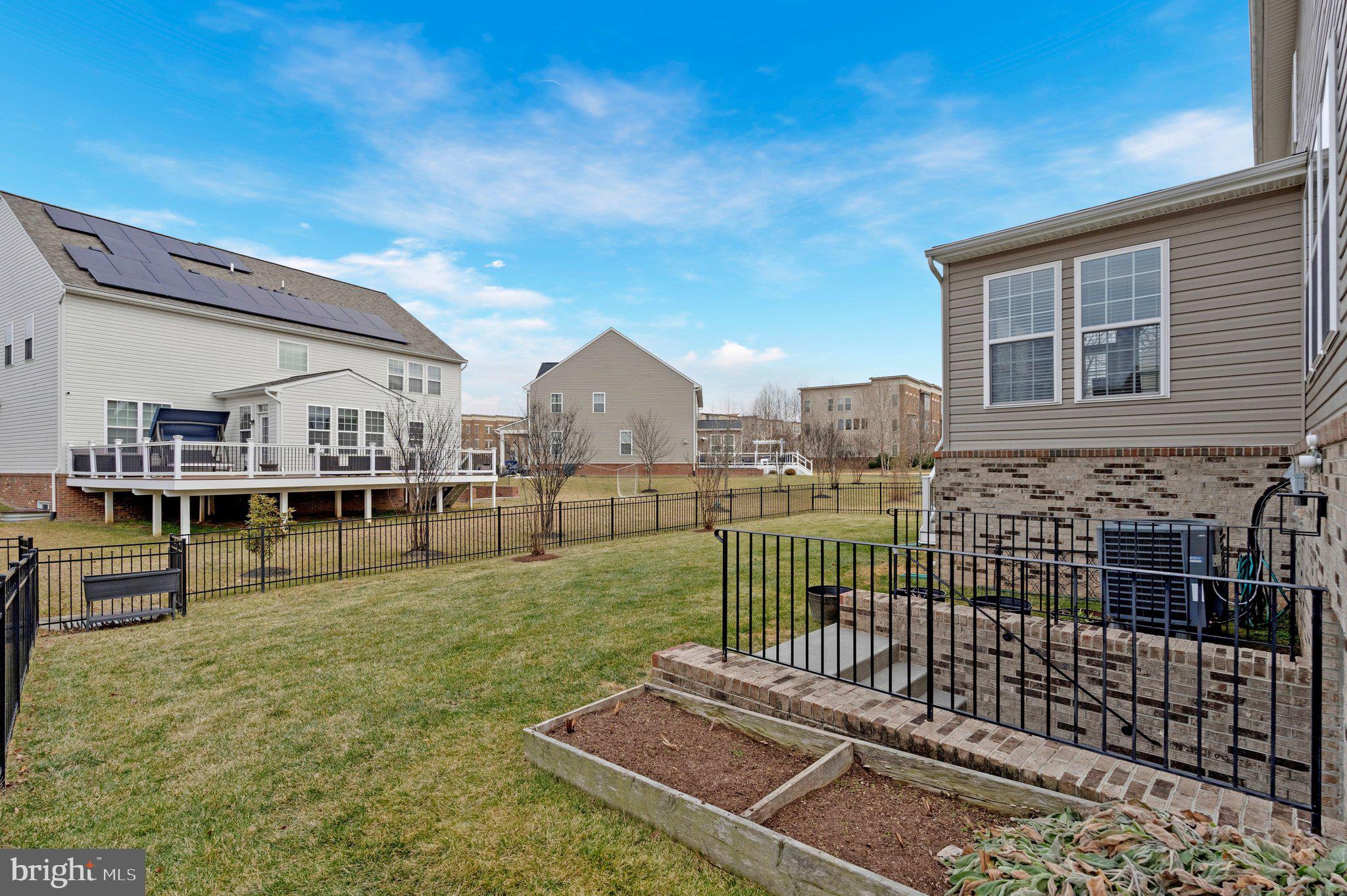 BRAMBLETON - Residential