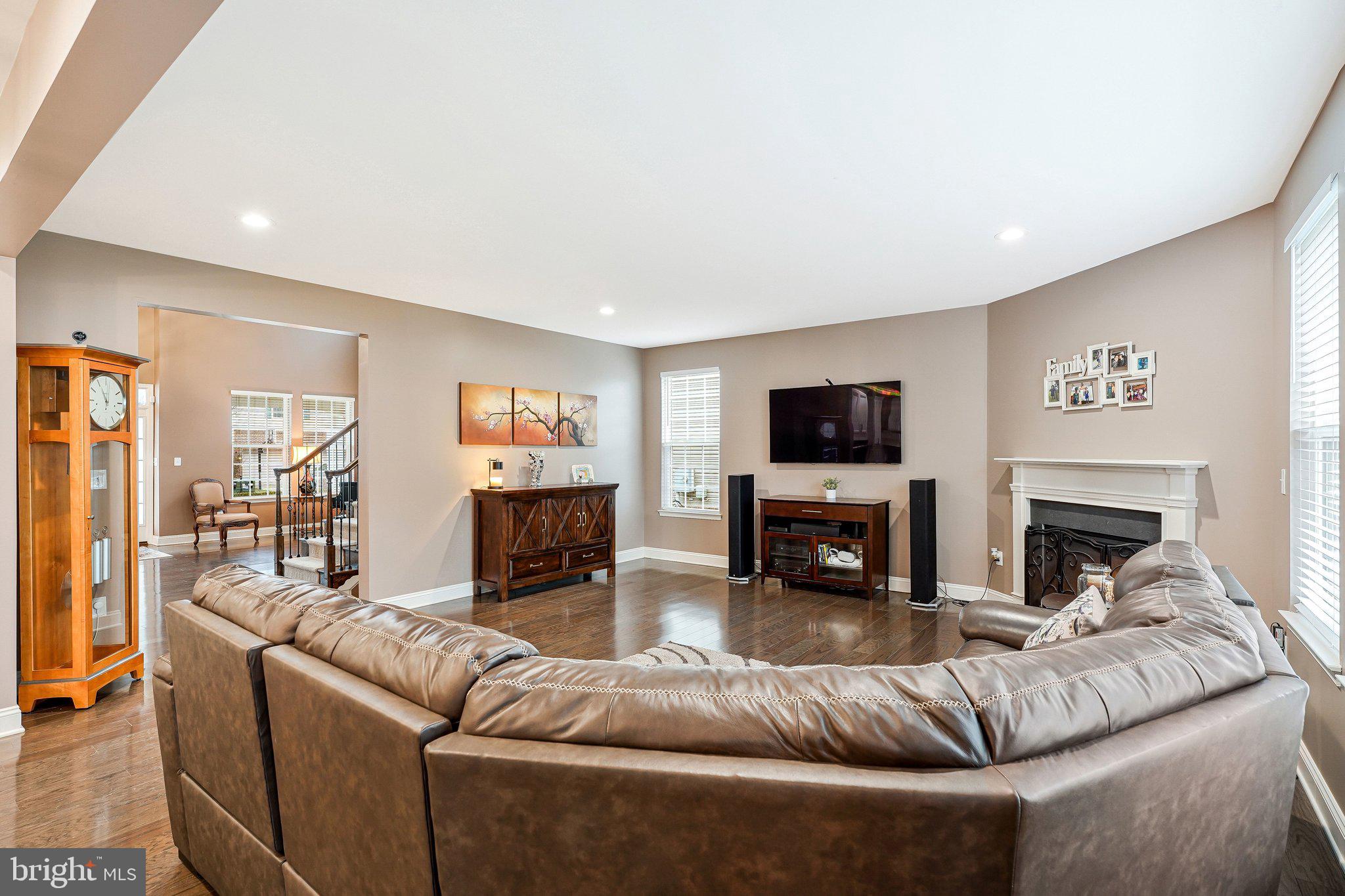 BRAMBLETON - Residential