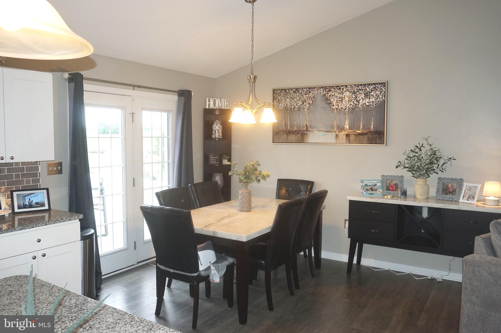 BUTLERS BRIDGE - Residential