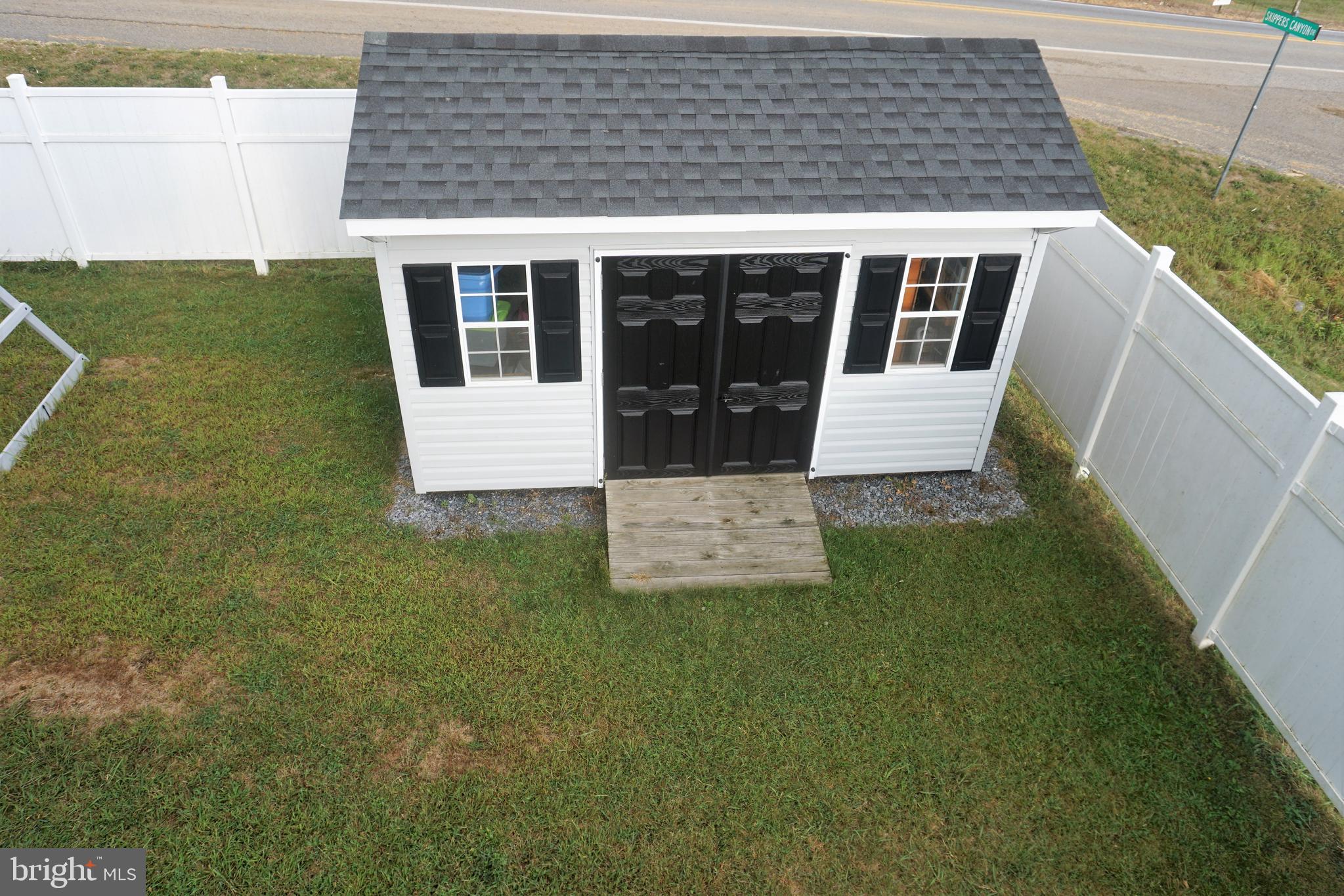 BUTLERS BRIDGE - Residential