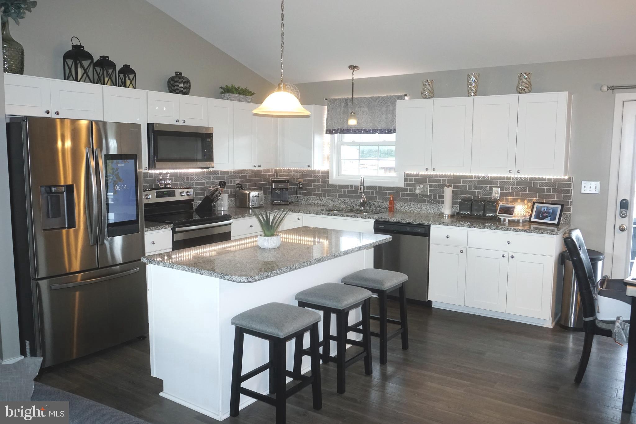 BUTLERS BRIDGE - Residential