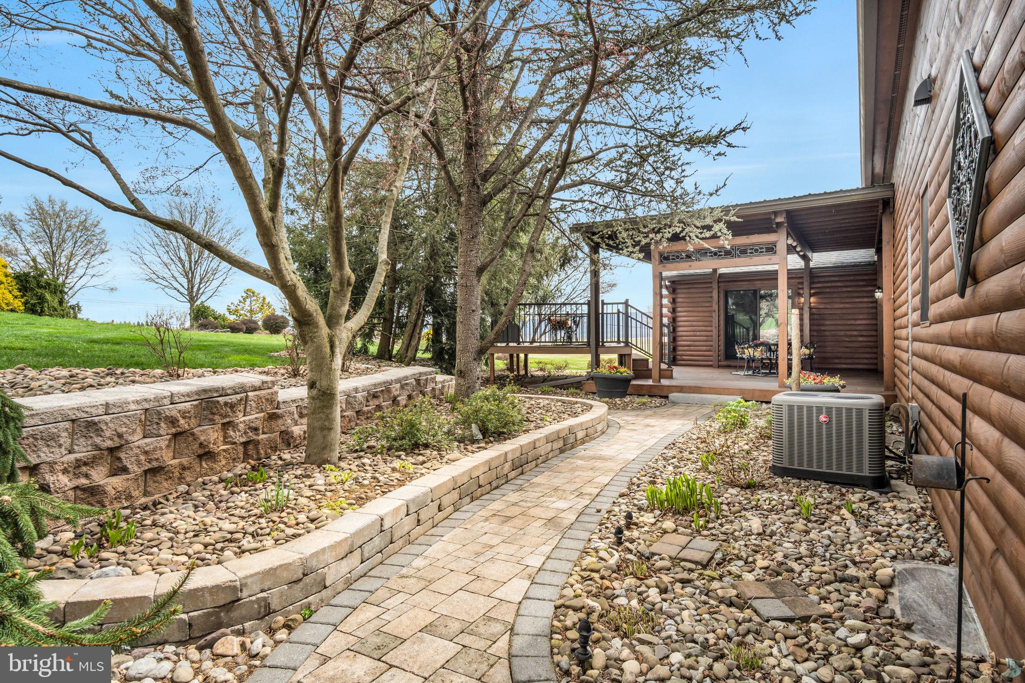 SHADY GROVE - Residential