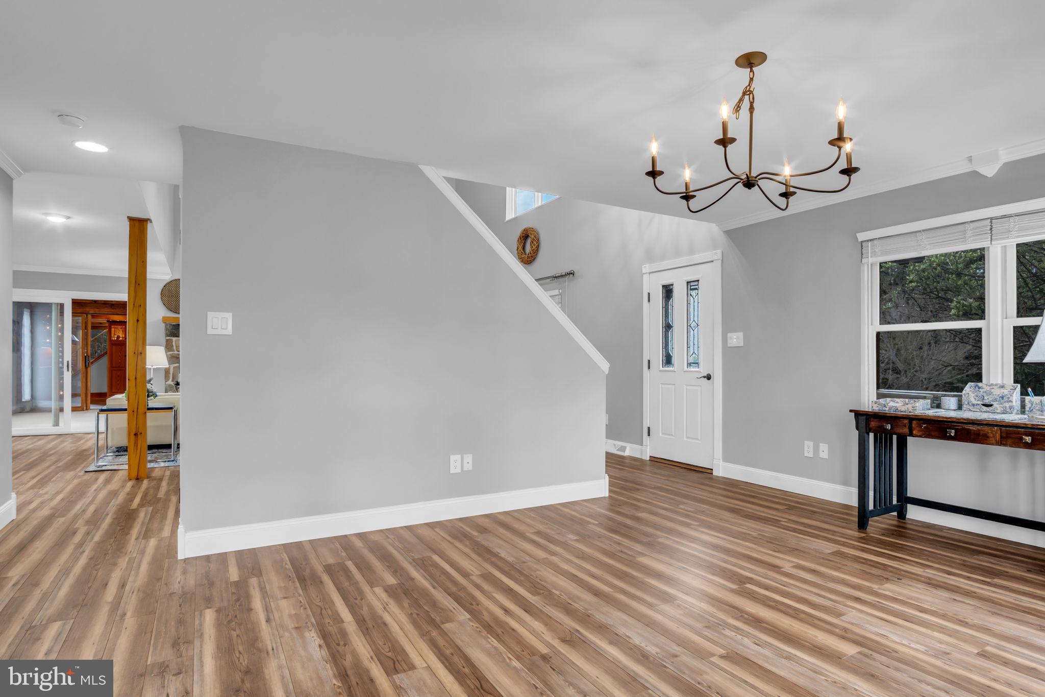 SHADY GROVE - Residential