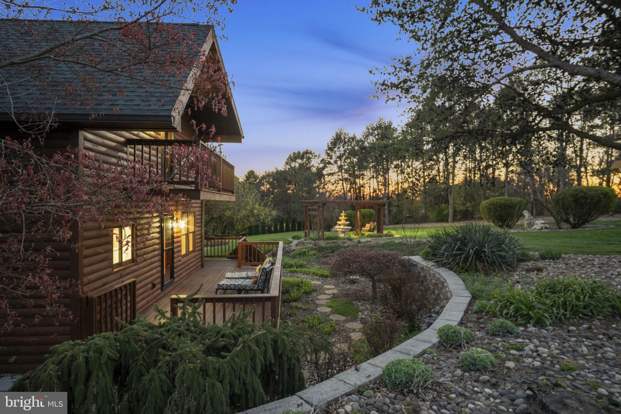 SHADY GROVE - Residential