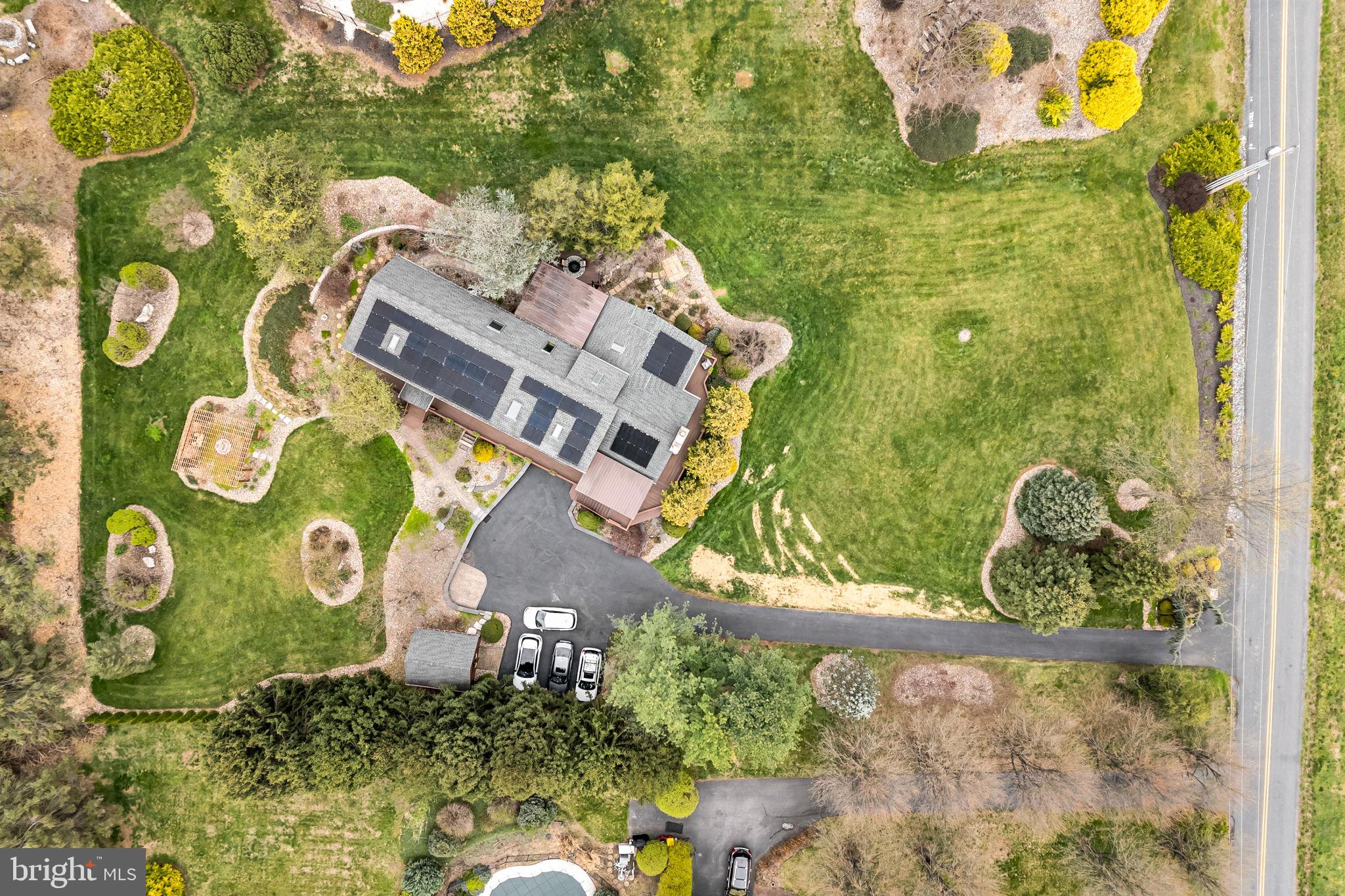 SHADY GROVE - Residential