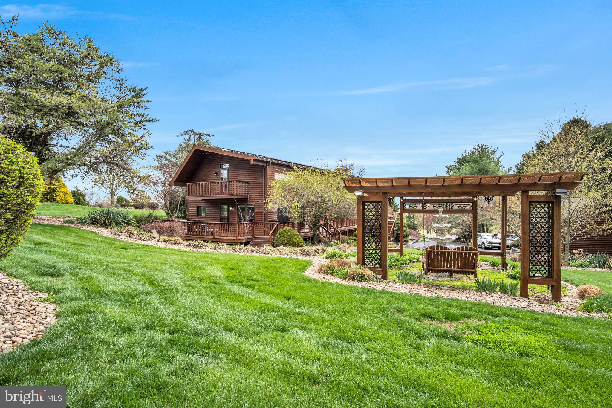 SHADY GROVE - Residential