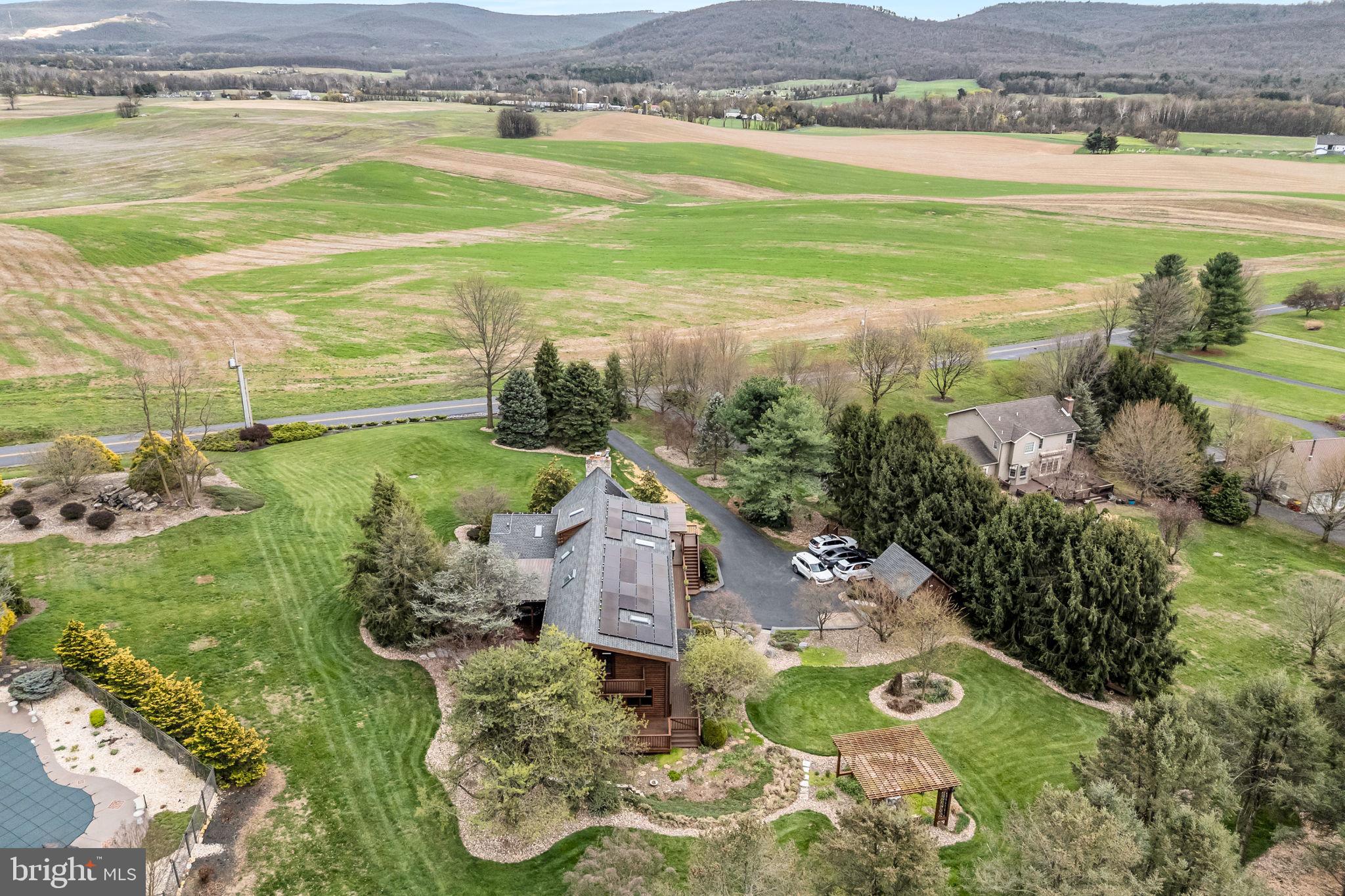 SHADY GROVE - Residential