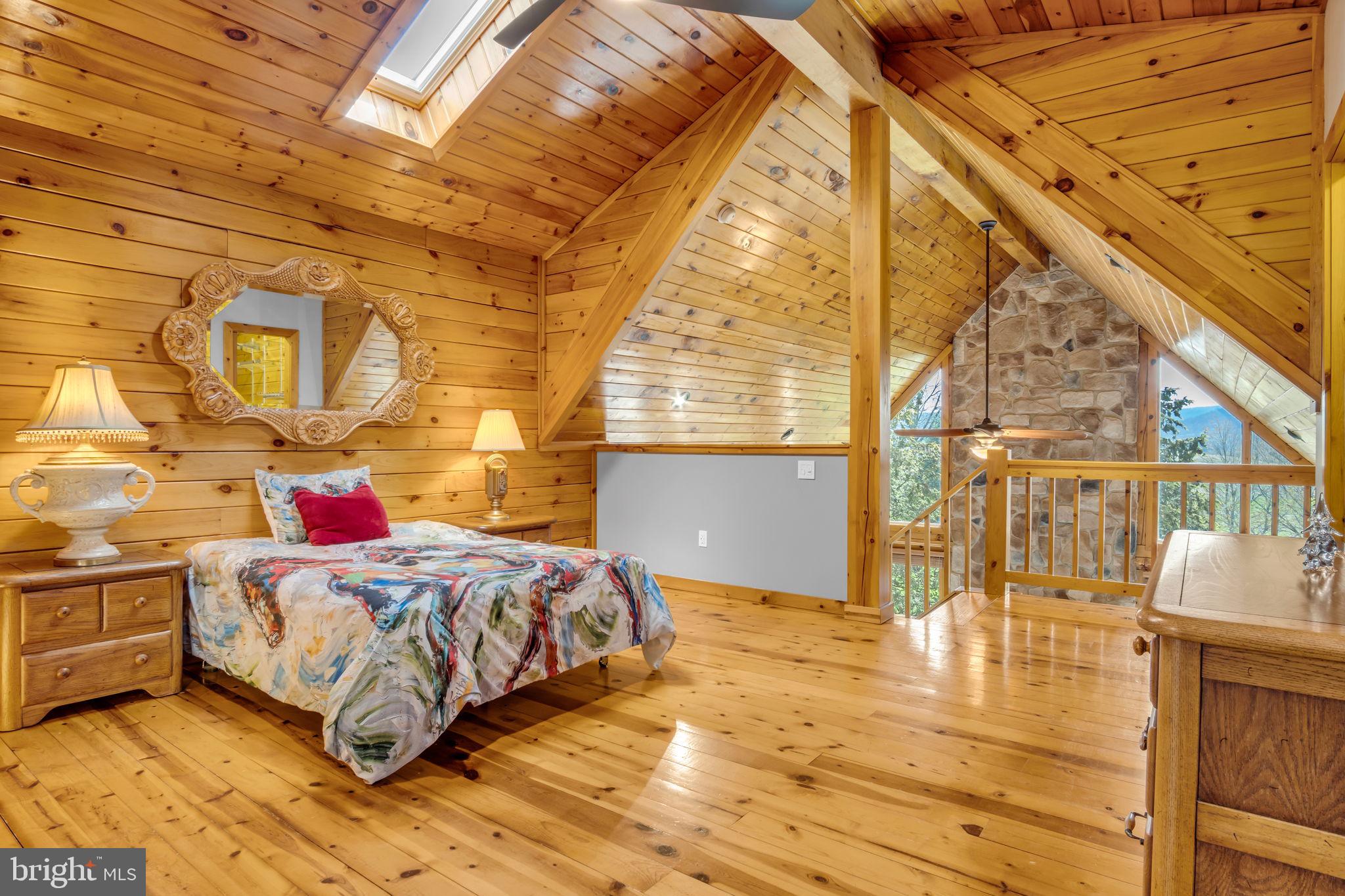 SHADY GROVE - Residential