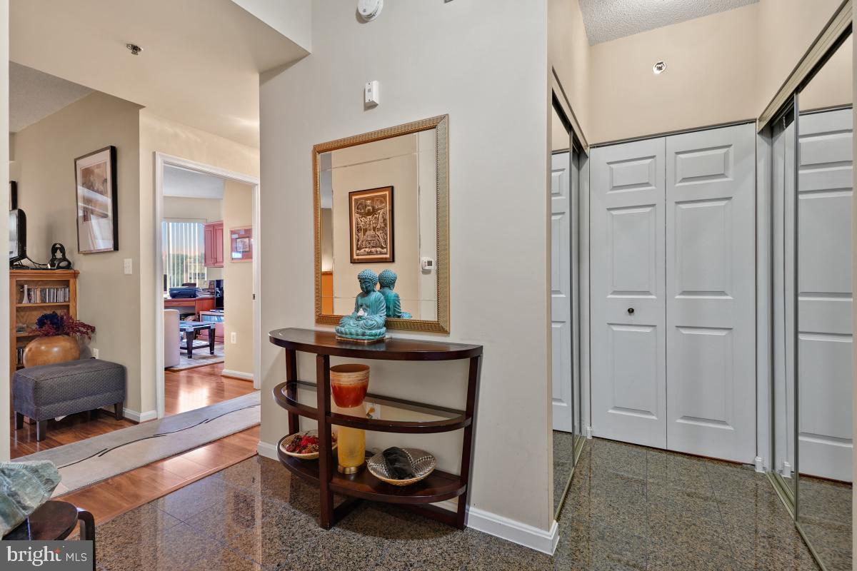 CREEKSIDE AT LEISURE WORLD - Residential