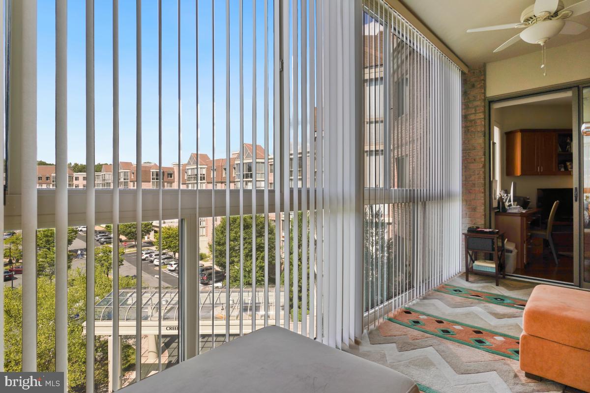 CREEKSIDE AT LEISURE WORLD - Residential