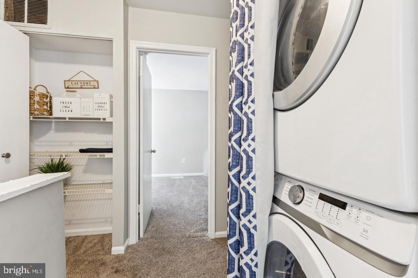 ST CHARLES HUNTINGTON - Residential