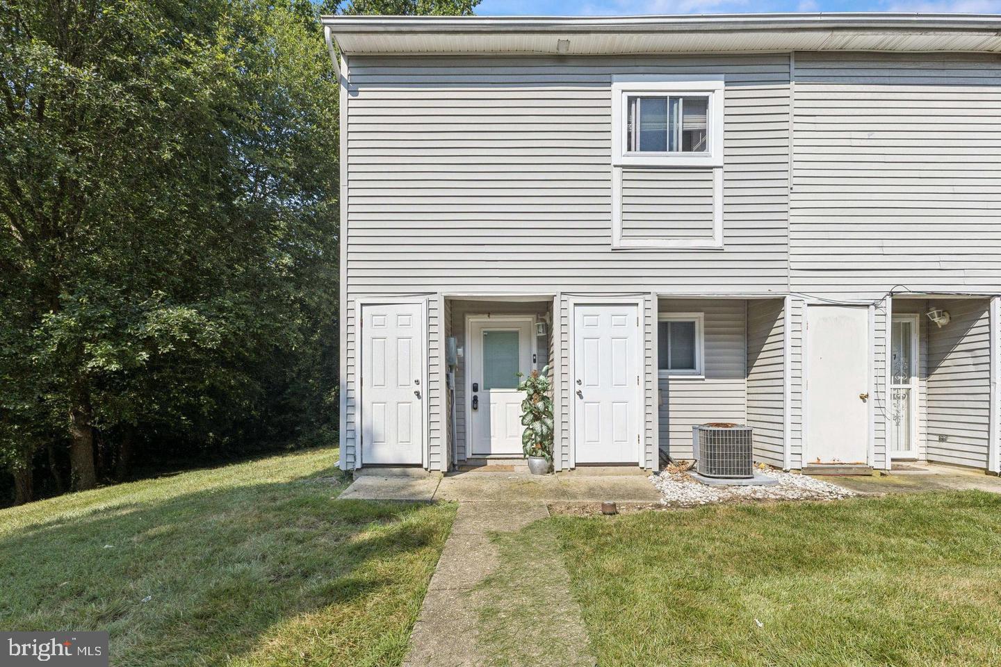 ST CHARLES HUNTINGTON - Residential