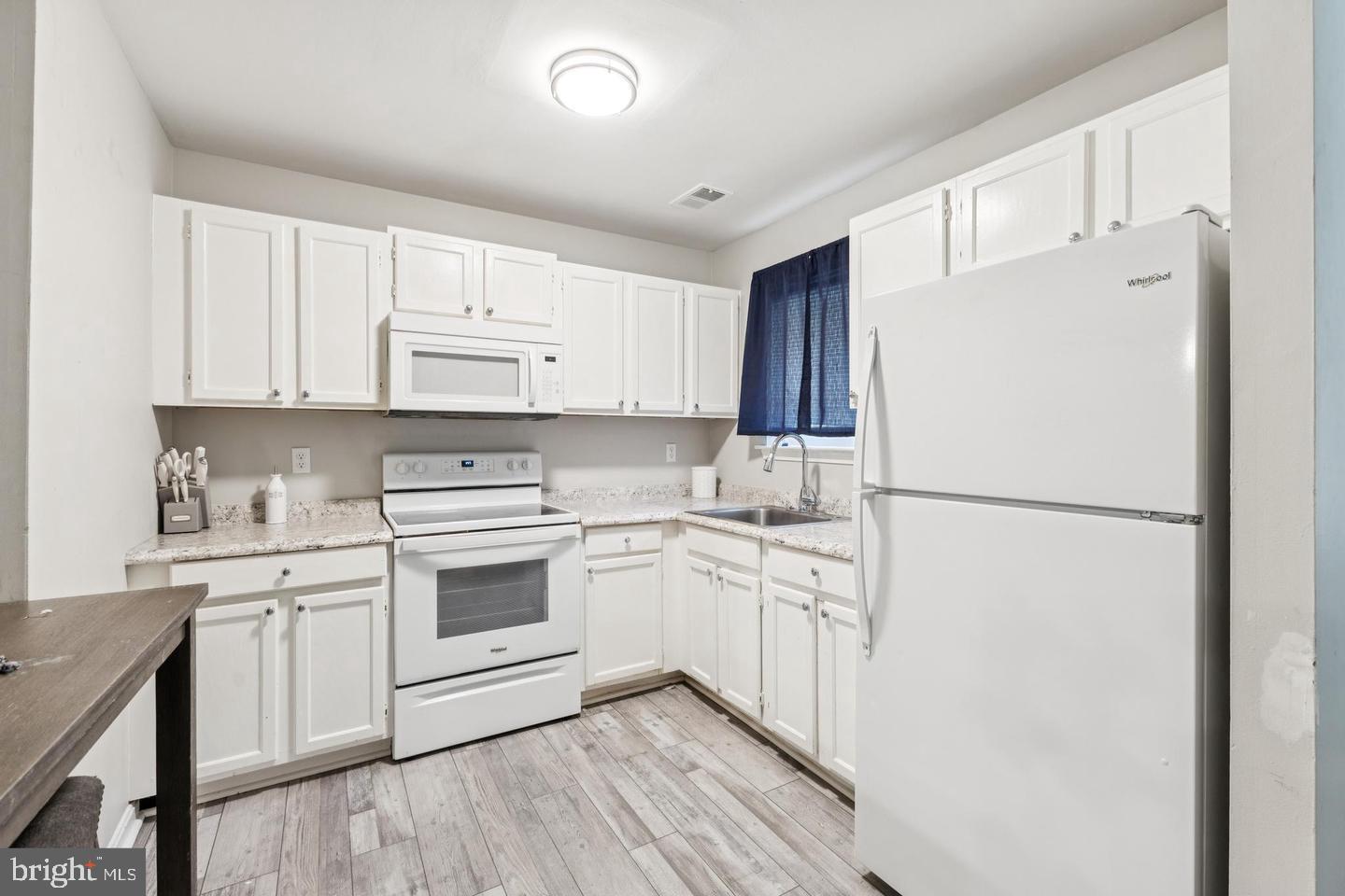 ST CHARLES HUNTINGTON - Residential