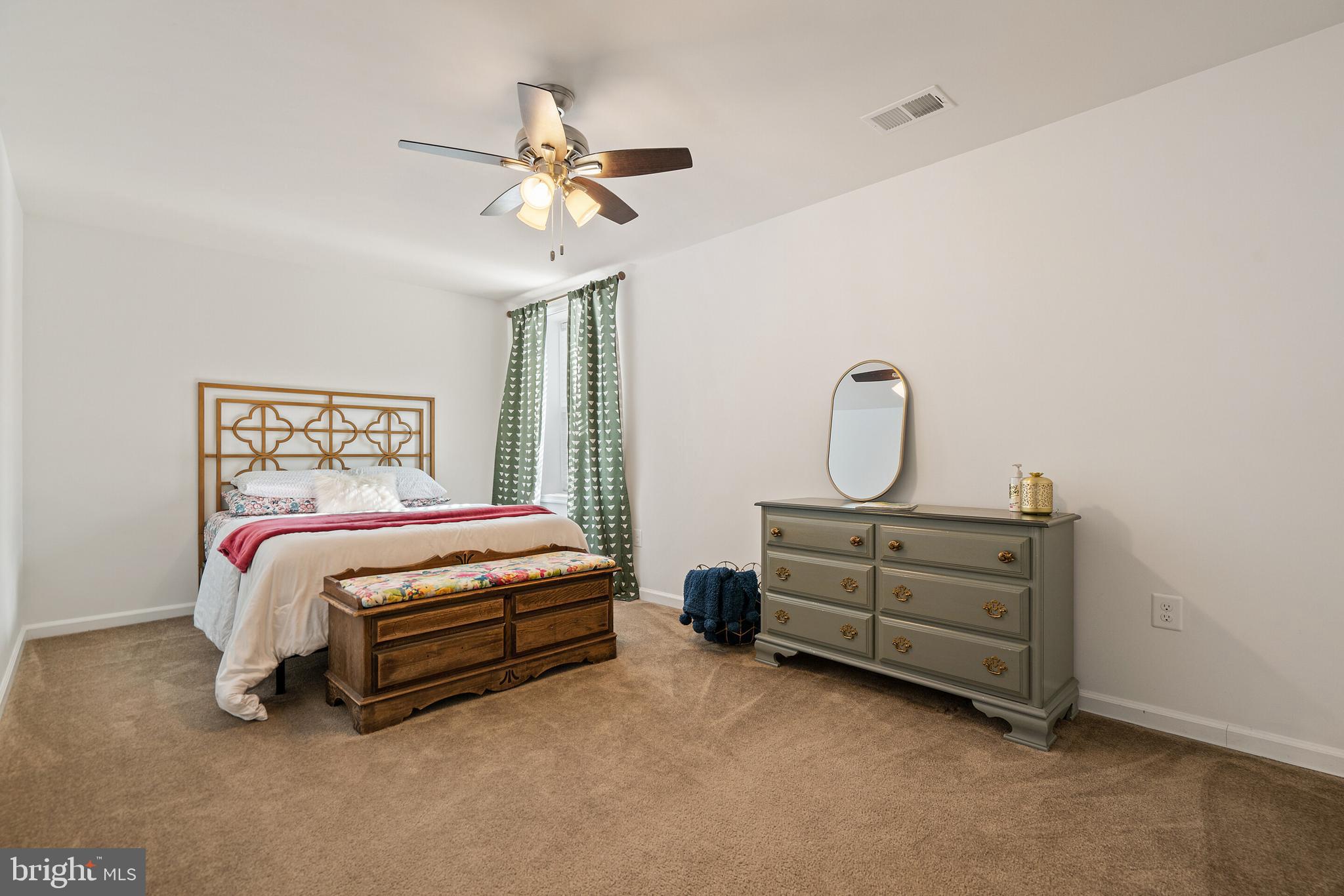 MAGNOLIA GREEN - Residential