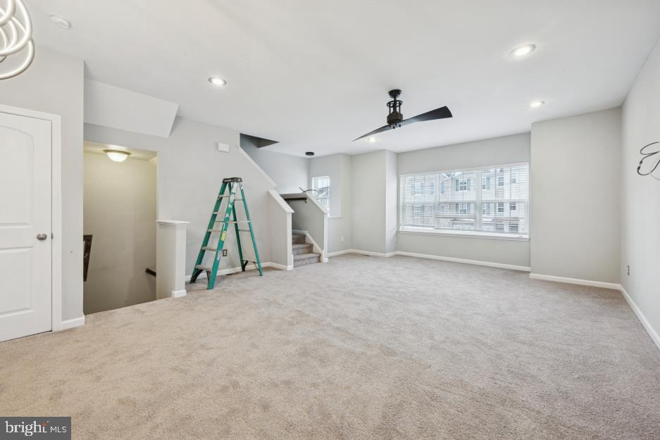 HUDSON VILLAGE - Residential