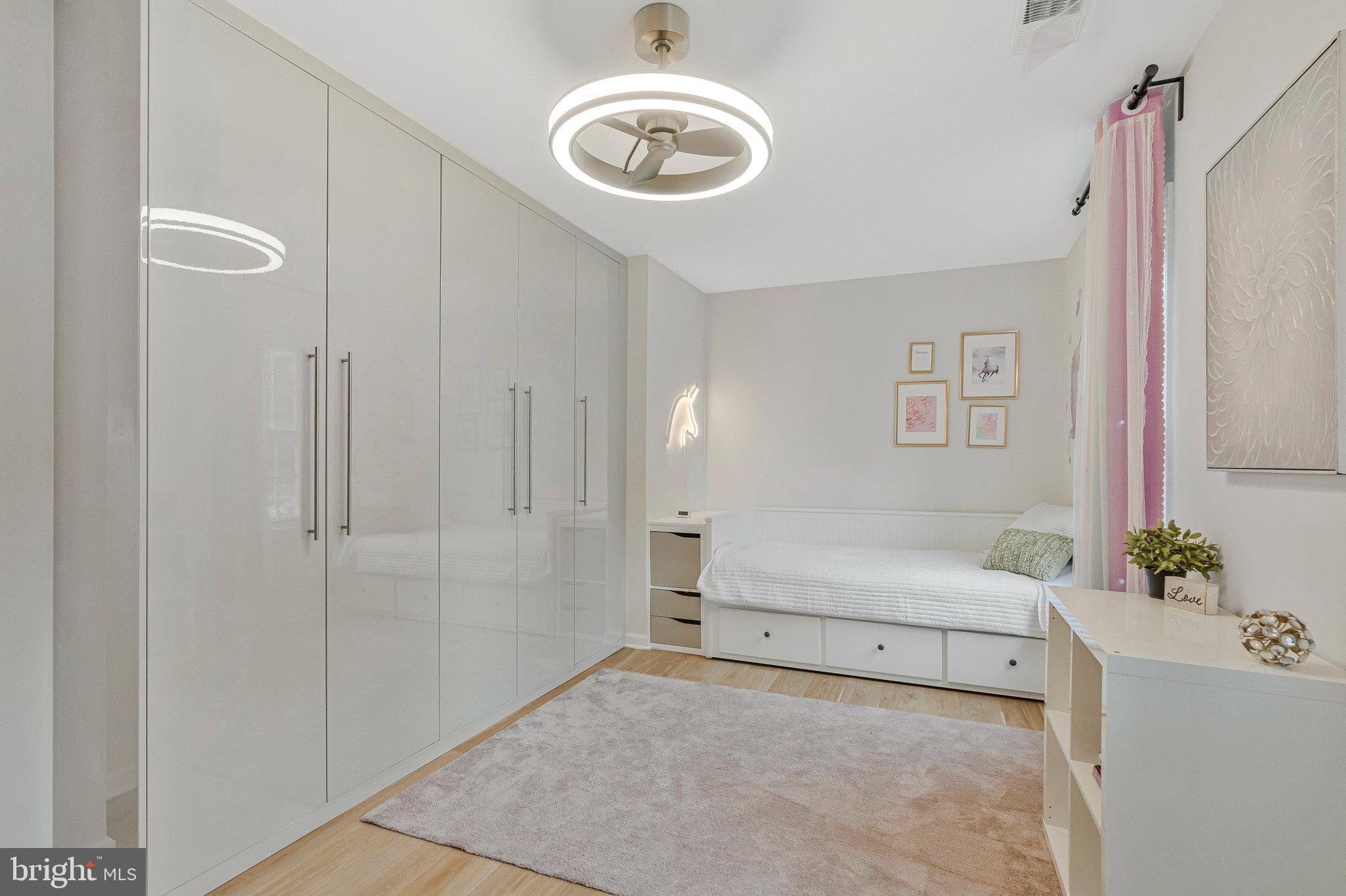 TAMARACK - Residential