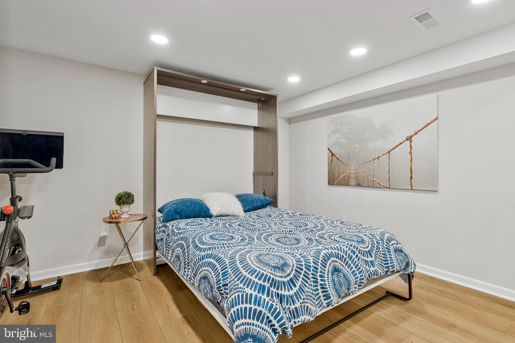 TAMARACK - Residential