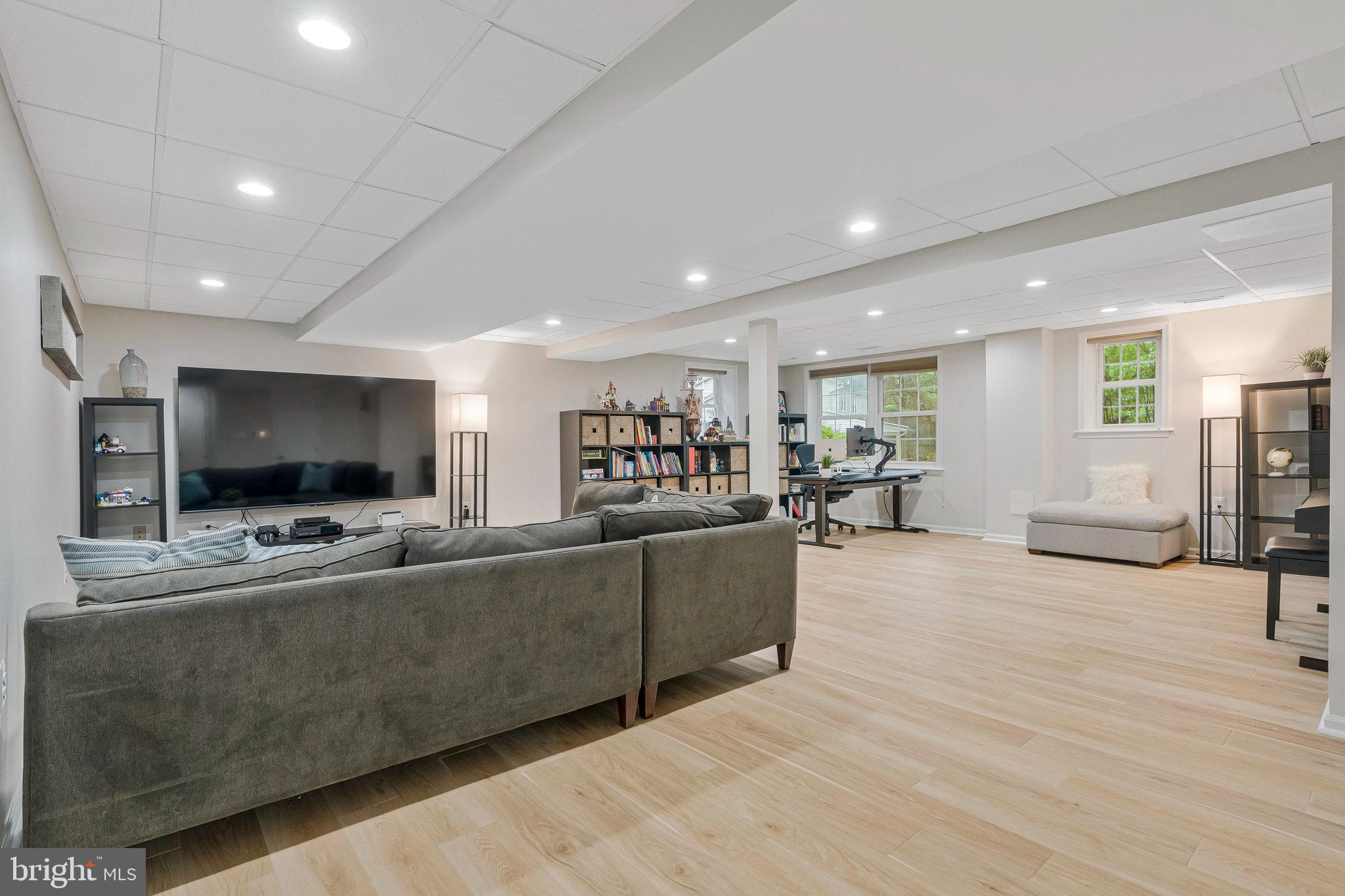 TAMARACK - Residential