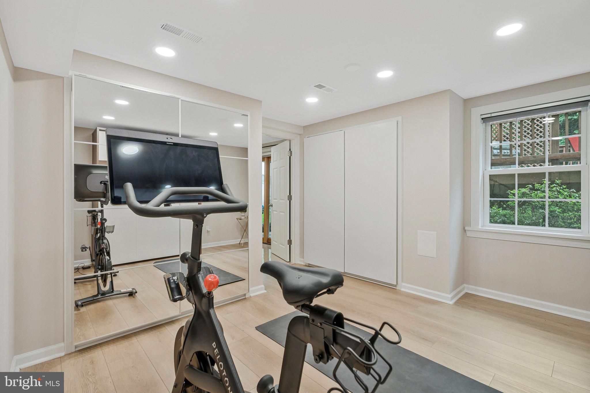 TAMARACK - Residential