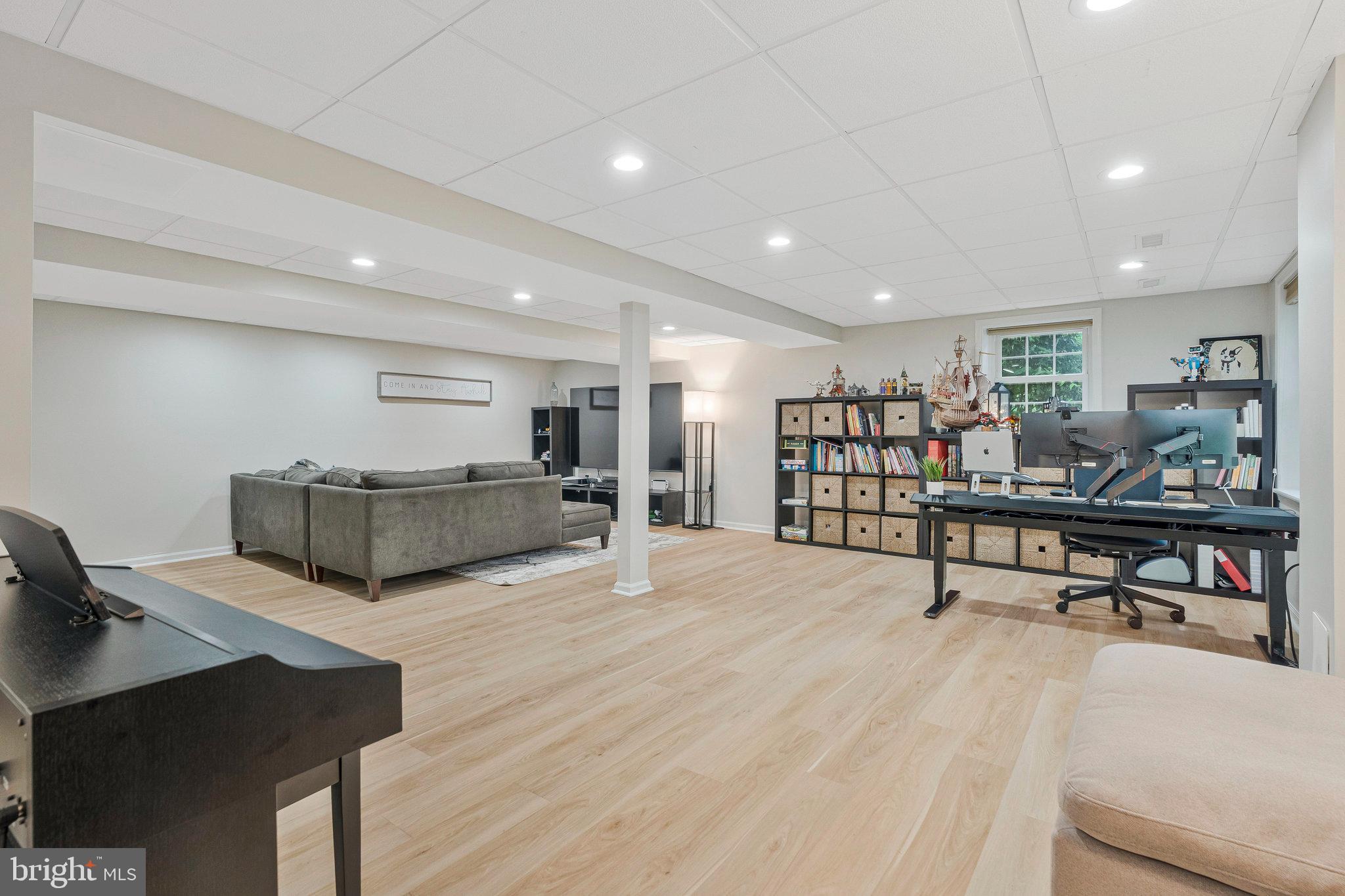 TAMARACK - Residential