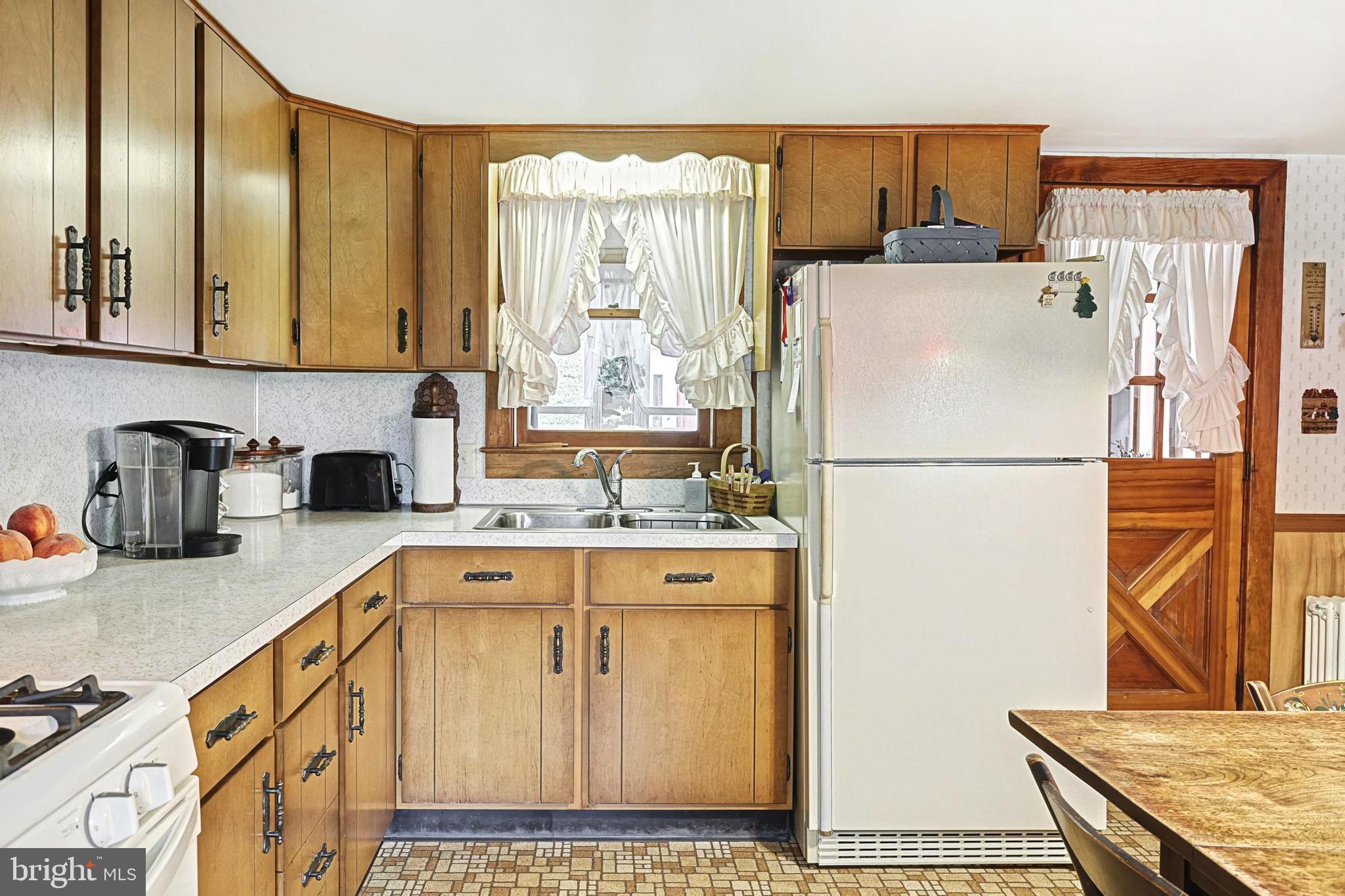 WENKSVILLE - Residential