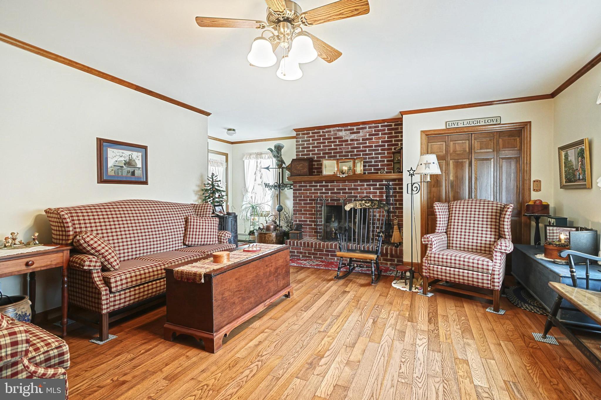 WENKSVILLE - Residential