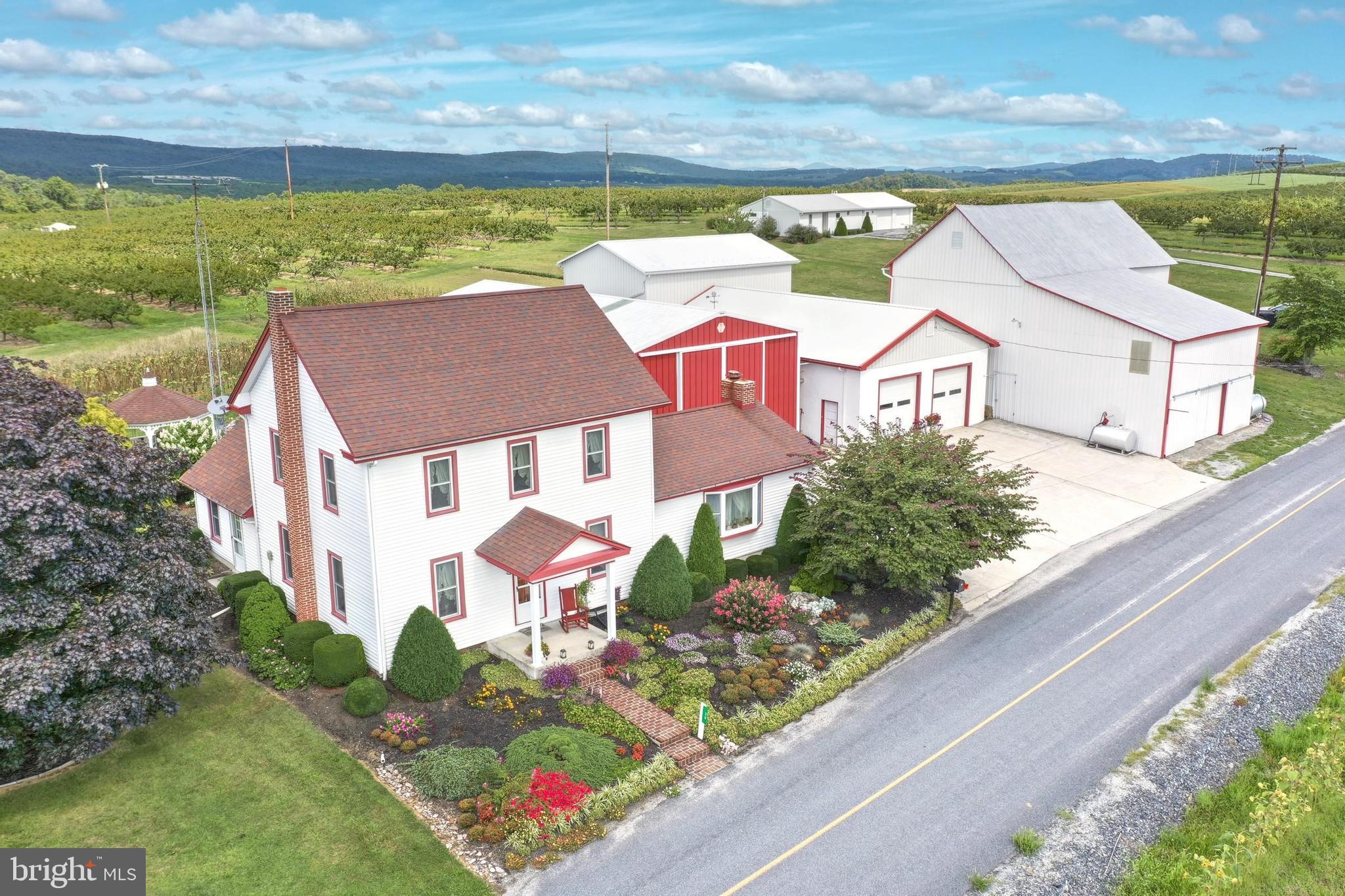 WENKSVILLE - Residential