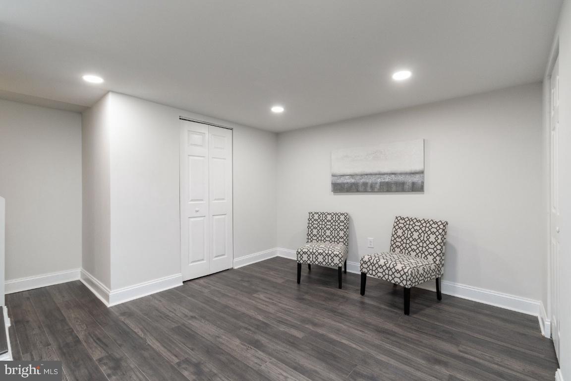 HYATTSVILLE HILLS - Residential