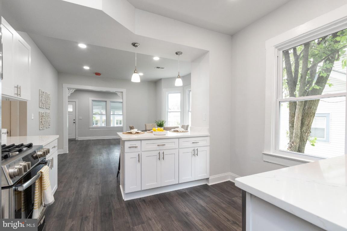 HYATTSVILLE HILLS - Residential