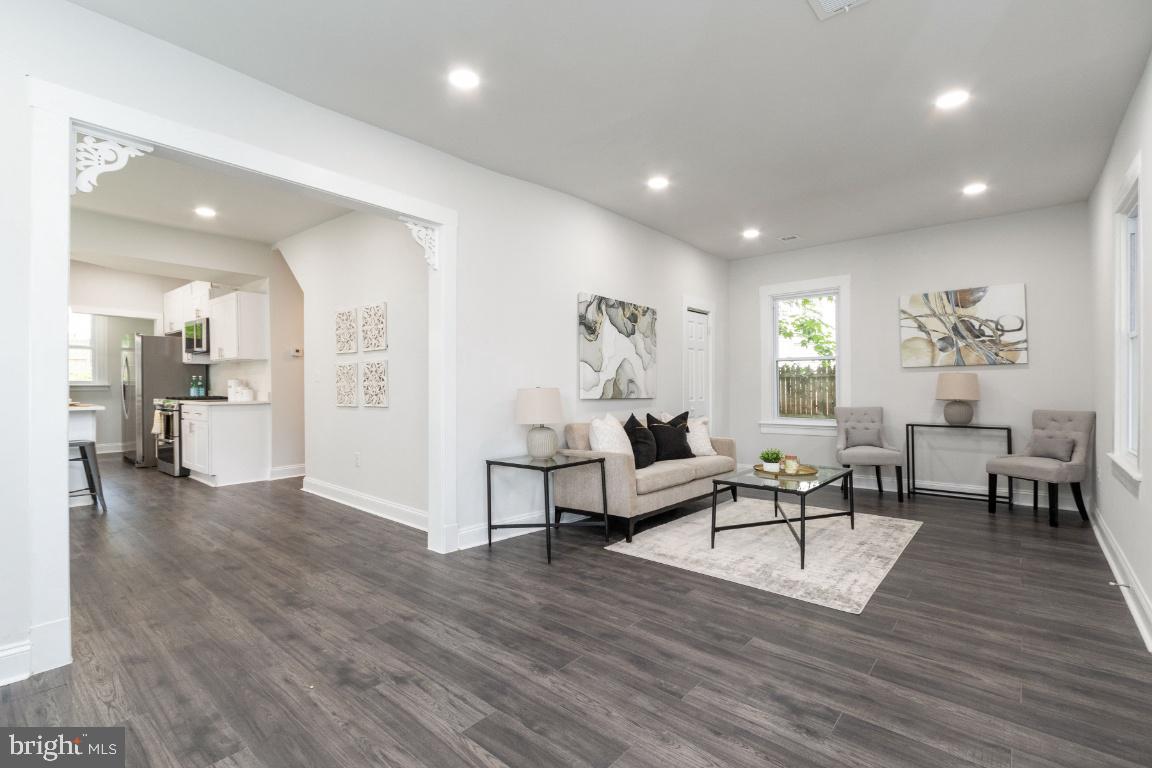 HYATTSVILLE HILLS - Residential