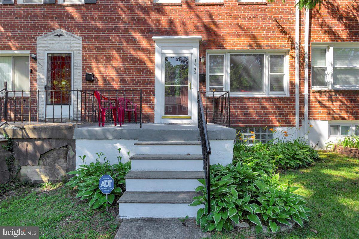 RAMBLEWOOD - Residential