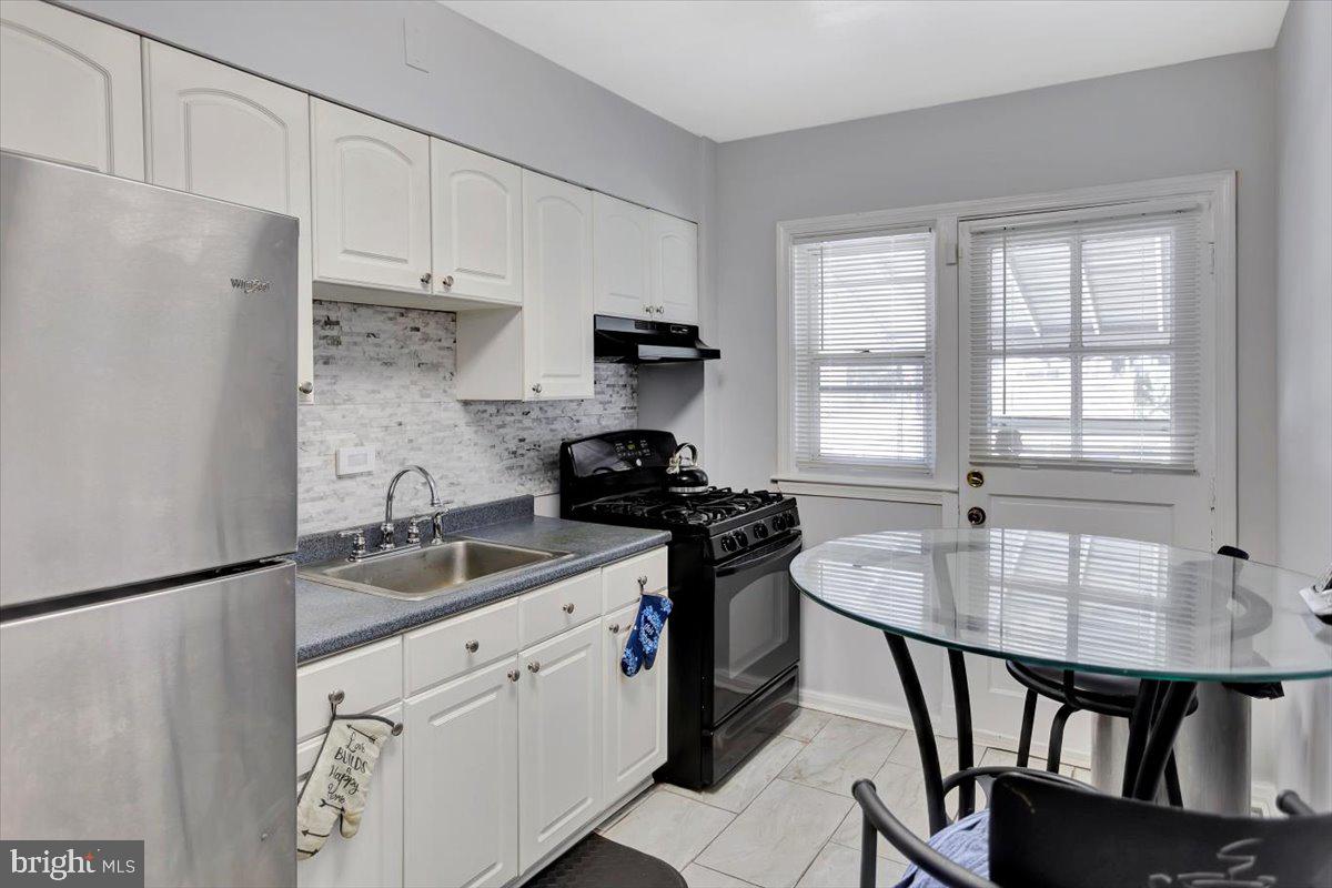 RAMBLEWOOD - Residential