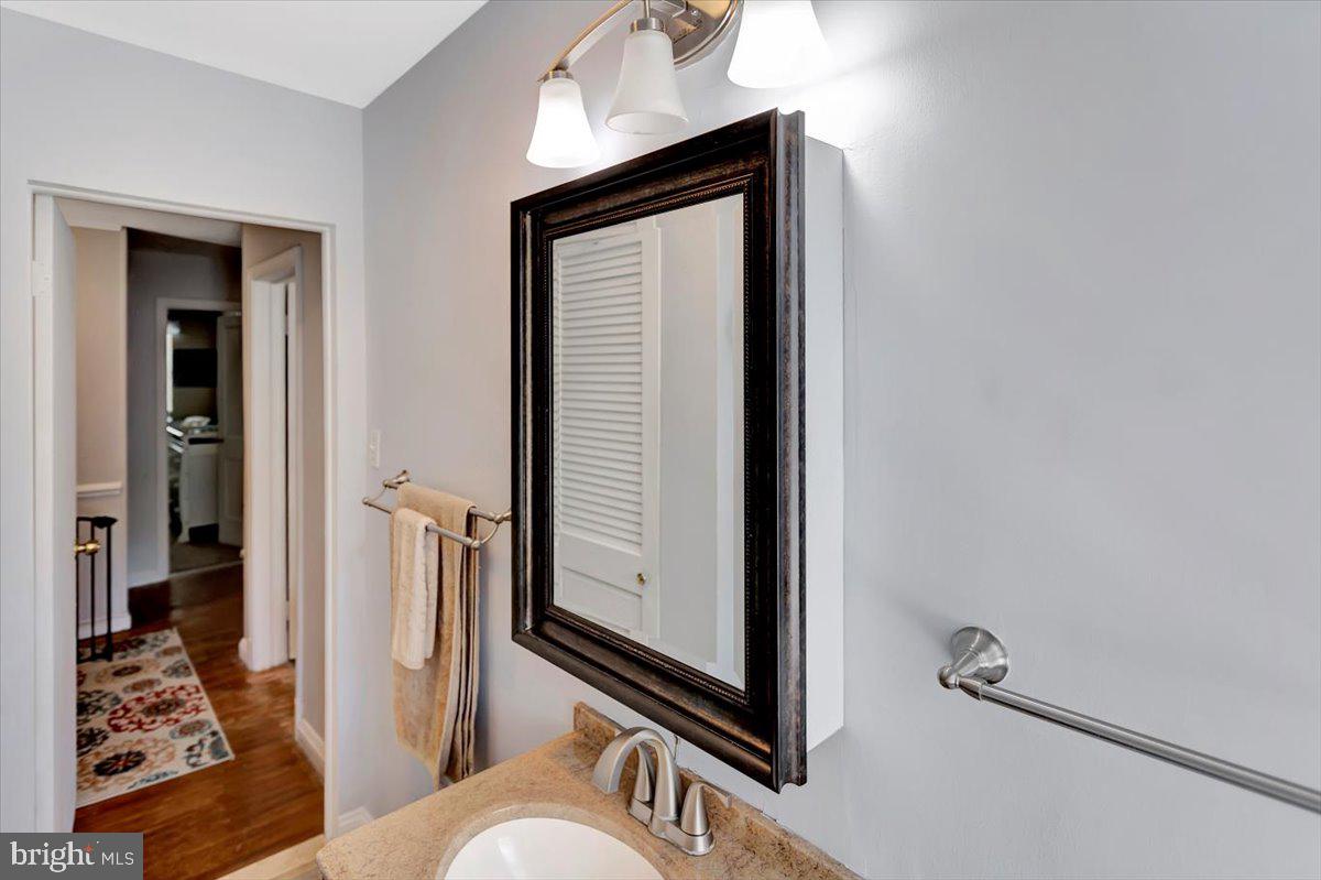 RAMBLEWOOD - Residential