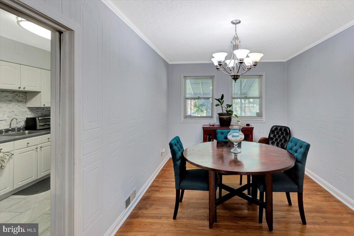 RAMBLEWOOD - Residential