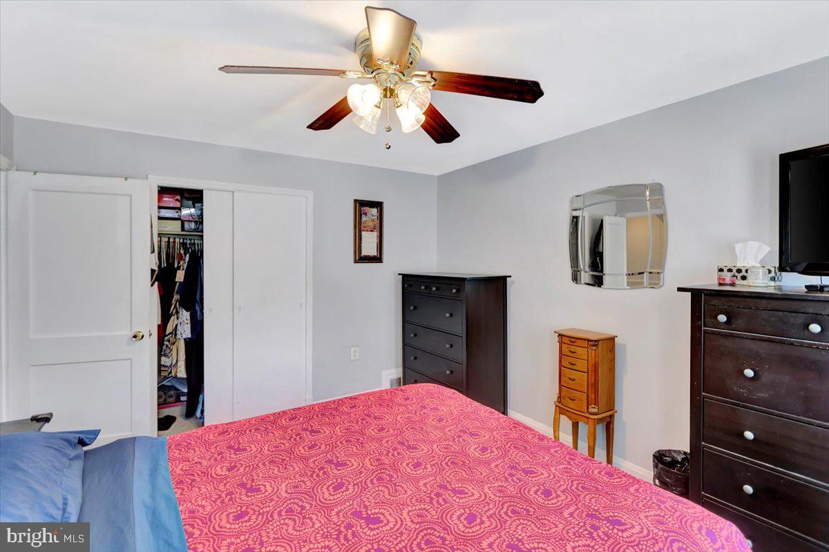 RAMBLEWOOD - Residential