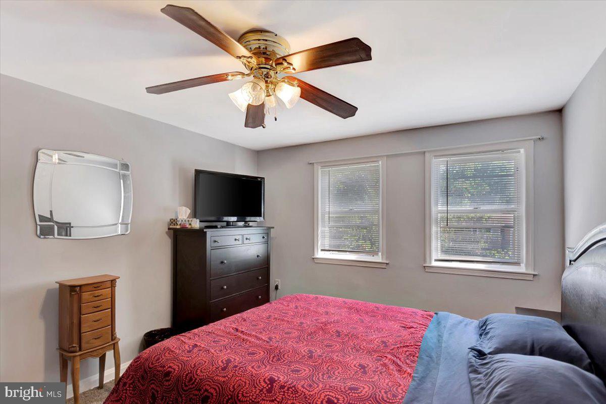 RAMBLEWOOD - Residential